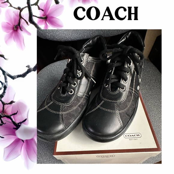 Coach Shoes - Picture 3 of 4